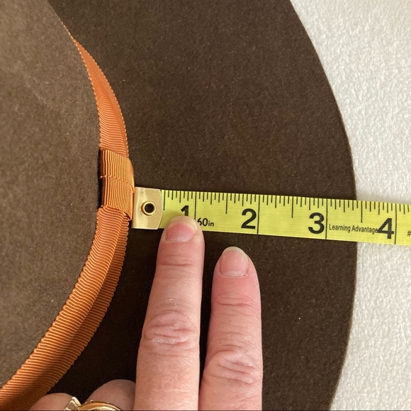 Wool hat - Picture 9 of 9